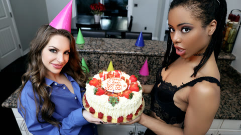 [ShareMyBF] Kimmy Granger, Kira Noir - Happy 10th Birthday Mofos (30.01.2019) rq